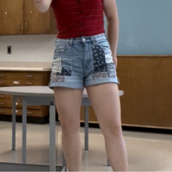 American Eagle Mom Short Size 0 - Picture 3 of 4